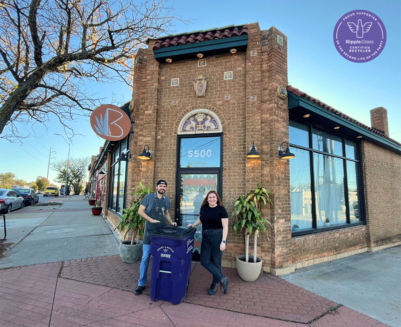 Barbacoa restaurant commercial recycling cart