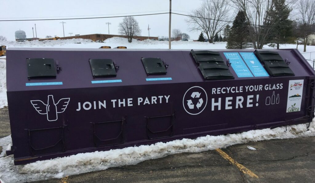 Galena, Illinois Goes Purple